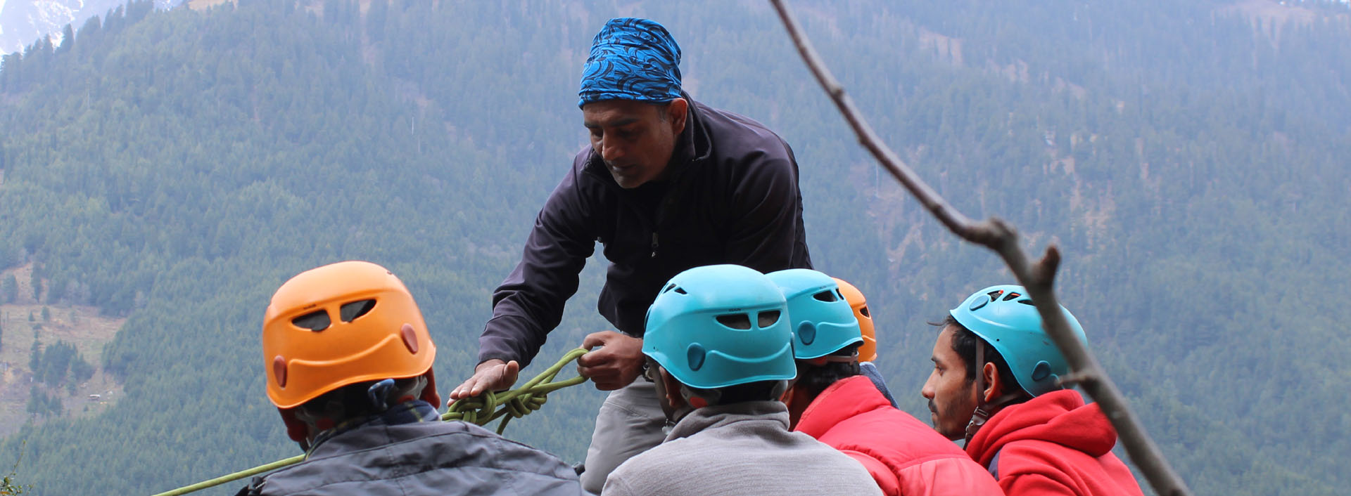 Pankaj Lagwal shows students rope rigging methods.