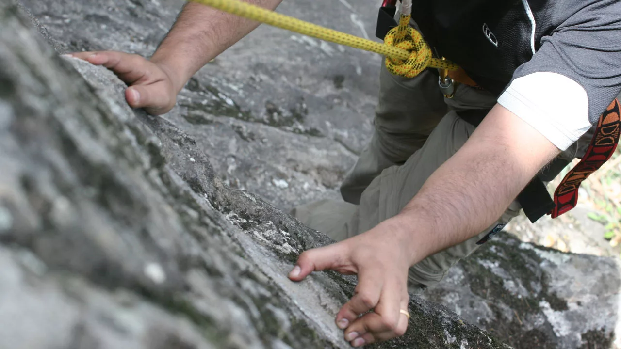 Crimping on a rock Grip Strength