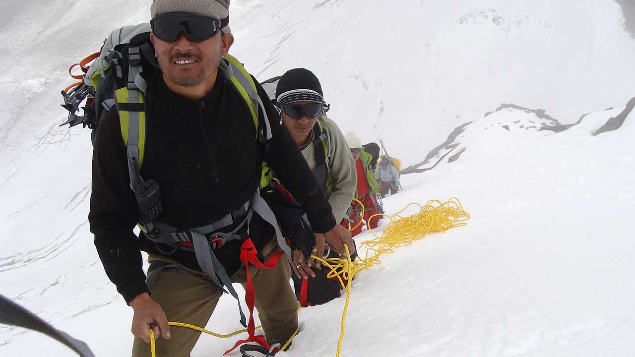 opening the route to summit camp Makalu