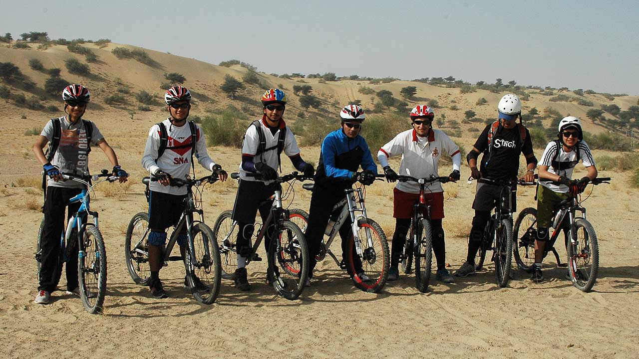 Sanawar school Everest Team cycling trip to Jaisalmer Rajasthan